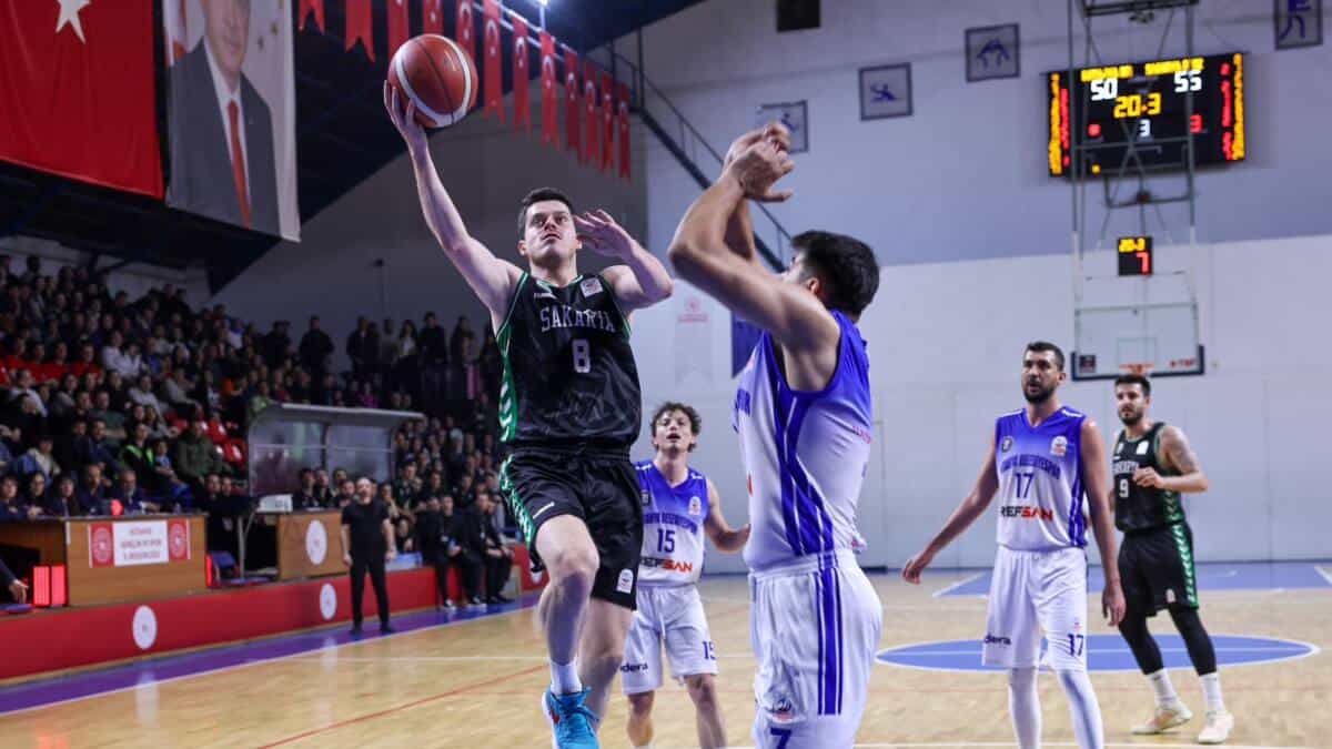 Sakarya Büyükşehir Basketbol Takımı 1. Lig Yolculuğunu 3-0'lık Seriyle Tamamladı