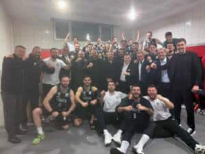 Sakarya Büyükşehir Basketbol Takımı, Çiftlikköy Deplasmanında Kazanarak Play-Off Yarı Finaline Yükseldi