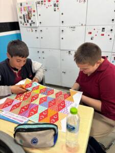 buyuksehir bilimle buyuyen cocuklar icin sahada 11e958d3 1 Sakarya'da Bilim Tohumları Projesiyle Öğrencilere TÜBİTAK Bilim Çocuk Dergisi Dağıtıldı