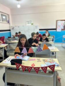 buyuksehir bilimle buyuyen cocuklar icin sahada a43774f1 Sakarya'da Bilim Tohumları Projesiyle Öğrencilere TÜBİTAK Bilim Çocuk Dergisi Dağıtıldı