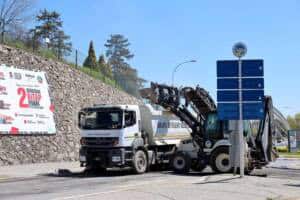 buyuksehirden asfalt sezonu oncesi onemli guzergahlarda iyilestirme calismasi d8f6bb31 Sakarya Büyükşehir Belediyesi'nden Yoğun Güzergahlarda Asfalt Sezonu Öncesi Yol İyileştirmesi