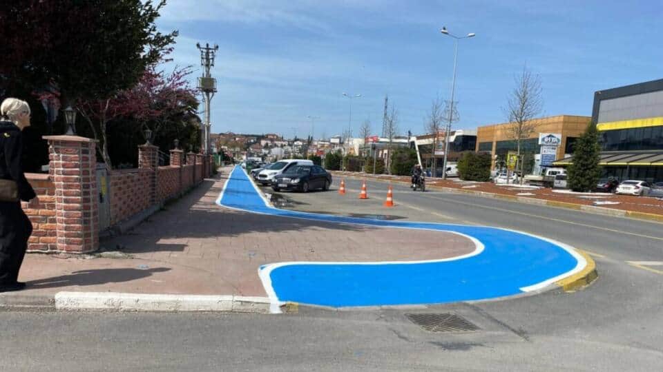 Sakarya Büyükşehir, Erenler'deki Bisiklet Yollarında Bakım ve Yenileme Çalışmalarını Tamamladı