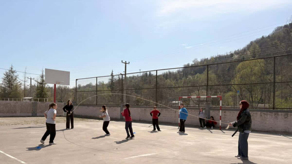 Sakarya Büyükşehir'den Çocuklara Yönelik Çevrimdışı Sosyal Yaşam Projesi Sürüyor