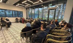 buyuksehirin kadin kadina projesi kocaalide devam etti 0bb5dcb6 1 Sakarya Büyükşehir’in Kadın Kadına Projesi Kocaali’de Farkındalık Buluşmasıyla Sürdü