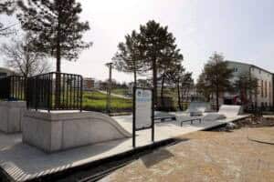 kaynarca yeni bulusma noktasina kavusuyor satranc alani ayak tenisi tirmanma alani kaykay pisti f575aa6d Kaynarca Aziz Duran Parkı’nda Yeni Sosyal Yaşam Alanı Tamamlanma Aşamasında