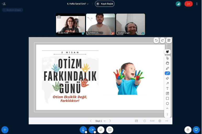 Sakarya'da Otizm Farkındalık Günü İçin Öğrenciler ve Uzman Öğretmen Birlikte Bilgilendirildi