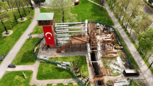 otomatik taslak 337f6870 Aziz Duran Parkı’ndaki Tarihi Çark ve Yel Değirmeni Aslına Uygun Yenileniyor