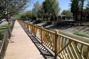 Aziz Duran Parkı’ndaki Tarihi Çark ve Yel Değirmeni Aslına Uygun Yenileniyor