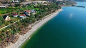 sapanca golunun kiyilarinda kacak iskele kaldirma surecinin ikinci etabi basladi e6b4ee84 Sapanca Gölü Kıyısında Kaçak İskelelerin Temizlenmesinde İkinci Aşama Faaliyete Geçti