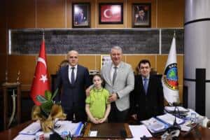 Serdivan Belediyesinde 23 Nisan Ulusal Egemenlik ve Çocuk Bayramı Kutlaması