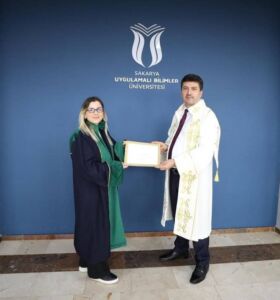 Sakarya Uygulamalı Bilimler Üniversitesi'nde Akademik Ünvan Töreni Düzenlendi