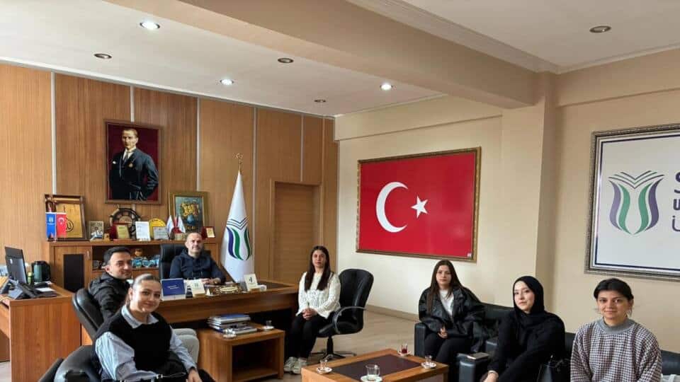 Yaşam Reçetesi Öğrenci Topluluğu, Prof. Dr. Fatih Sönmez ile Tanışma Toplantısı Gerçekleştirdi