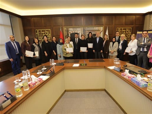 Sakarya’da Kalite Kontrol Uzmanlığı Eğitimini Tamamlayan Kadınlara Sertifikaları Verildi