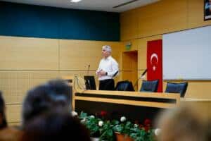 saude dijitallesme caginda ulusal guvenlik konferansi duzenlendi 6cda9776 1 Sakarya Üniversitesi’nde Dijitalleşme ve Güvenlikte Yeni Dönemler Konferansı Düzenlendi